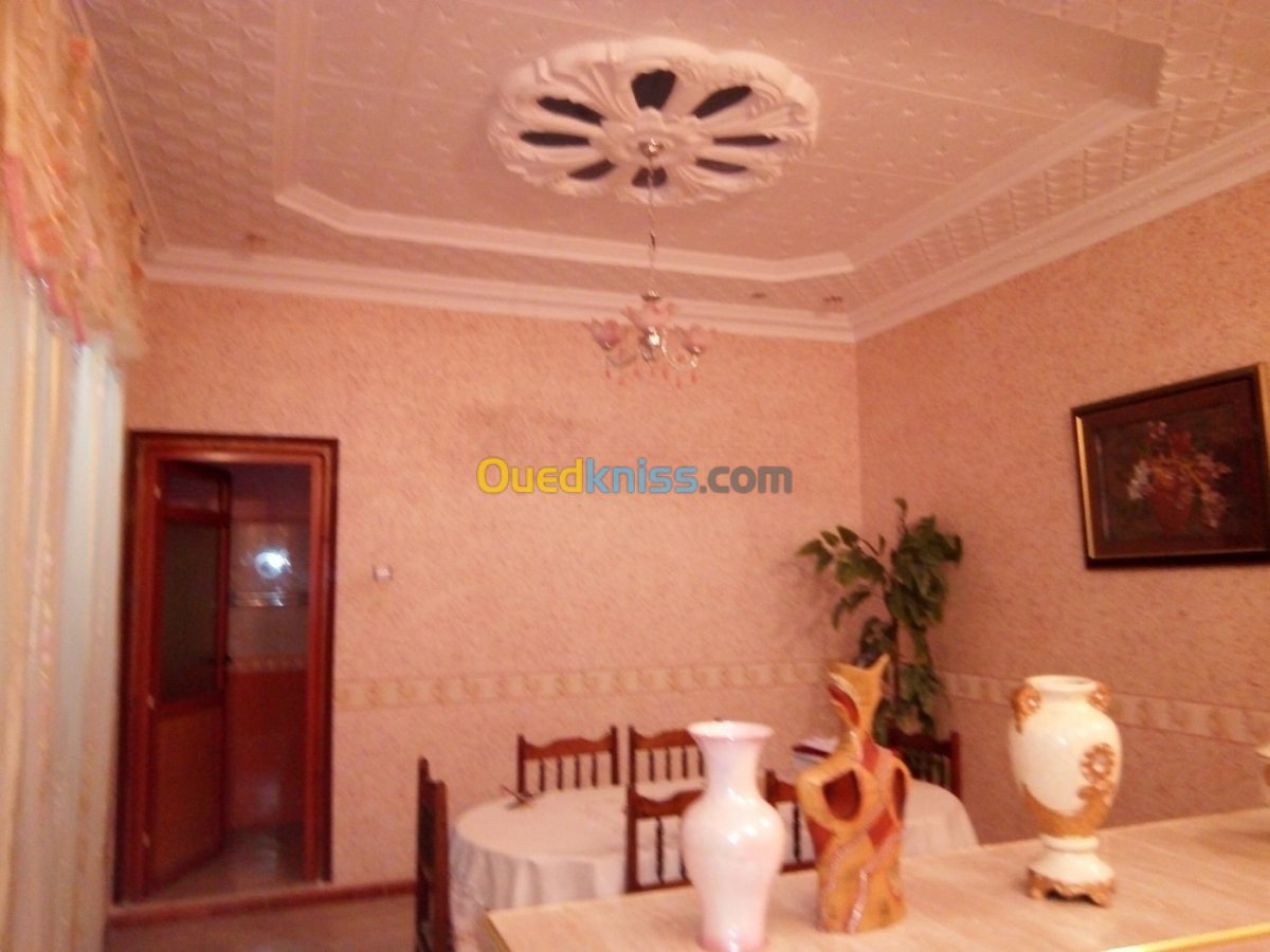 Vente Niveau De Villa F8 Batna Ras el aioun