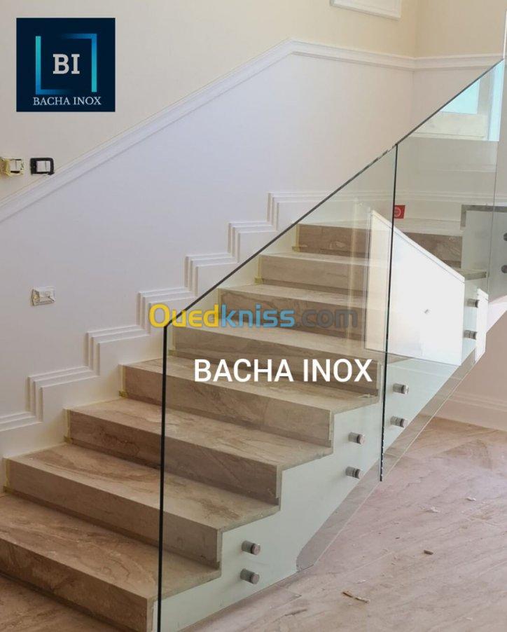 Rampe d'escalier en verre et en inox 