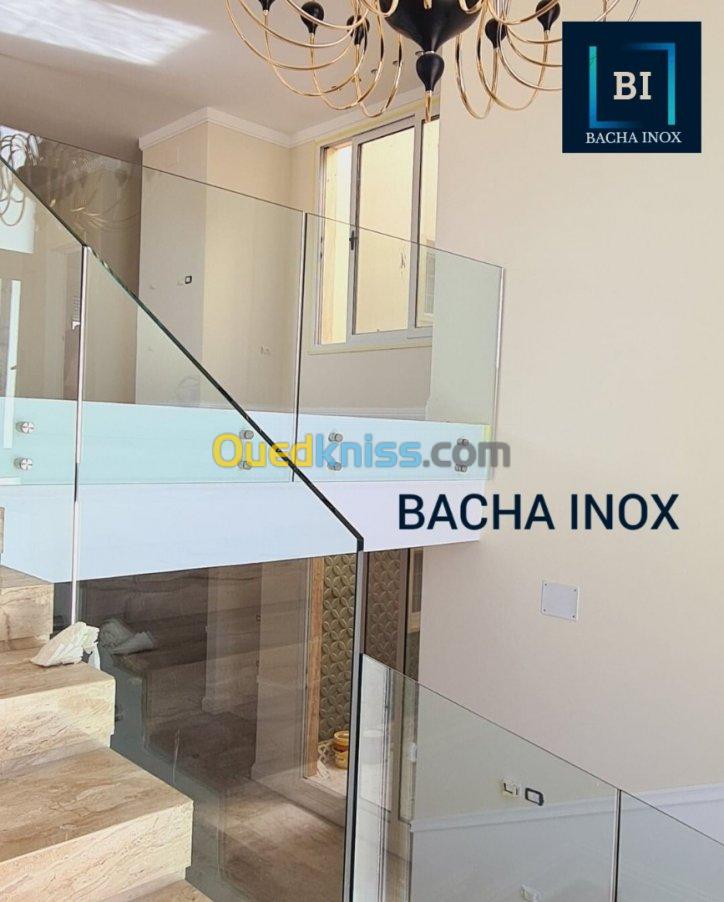 Rampe d'escalier en verre et en inox 