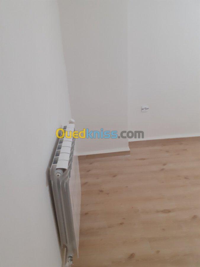 Rent Villa floor F3 Algiers Bordj el kiffan