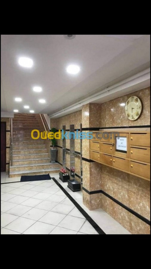 Location Appartement F4 Oran Oran