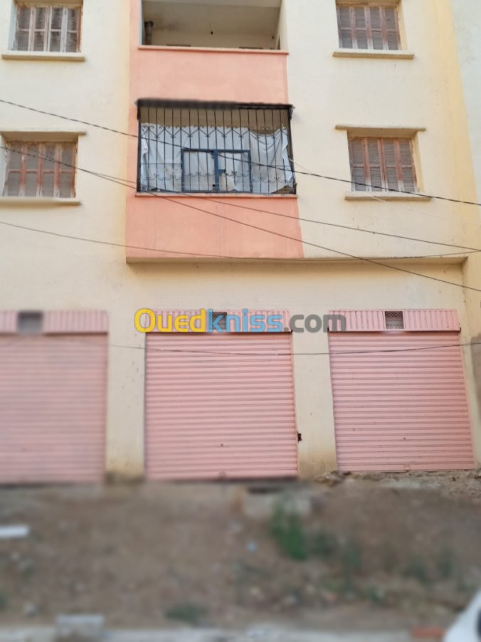 Vente Appartement F4 Skikda Ramdane djamel