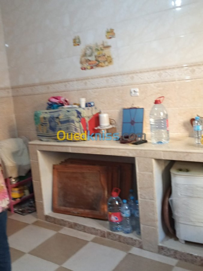 Vente Appartement F4 Skikda Ramdane djamel