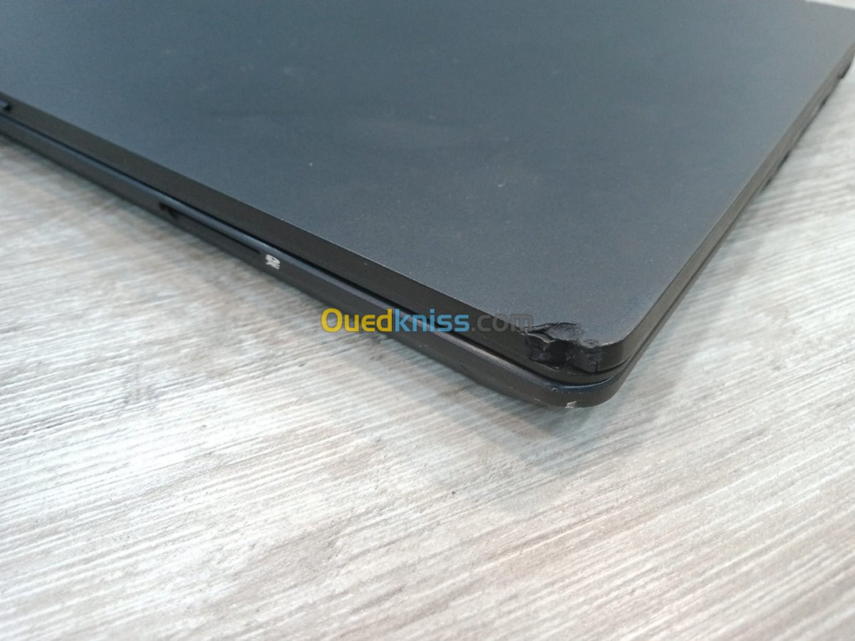 Fujitsu LIFEBOOK U729 i5 8th