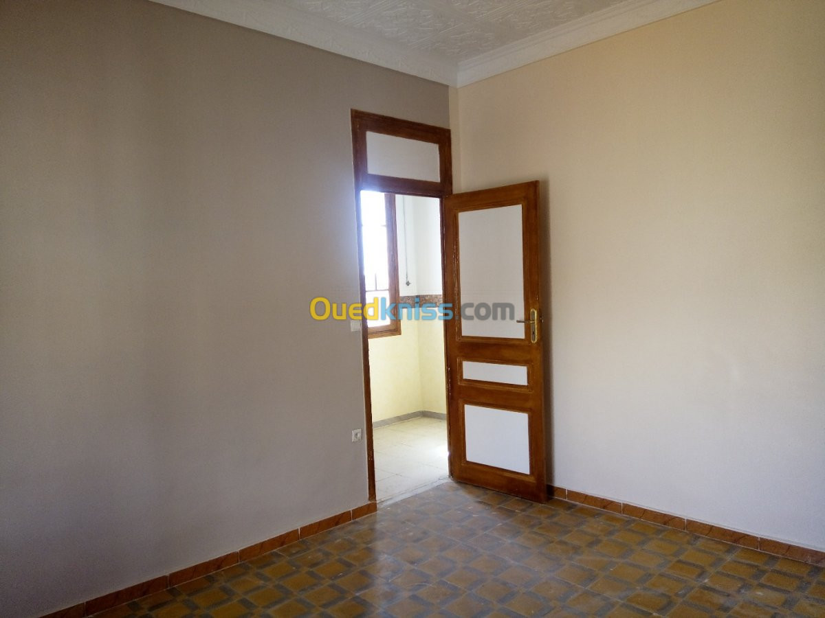 Vente Appartement F5 Tiaret Tiaret