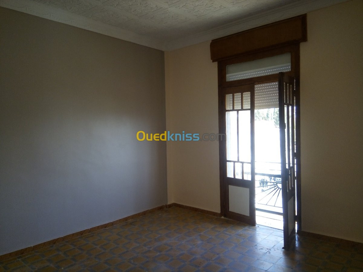 Vente Appartement F5 Tiaret Tiaret