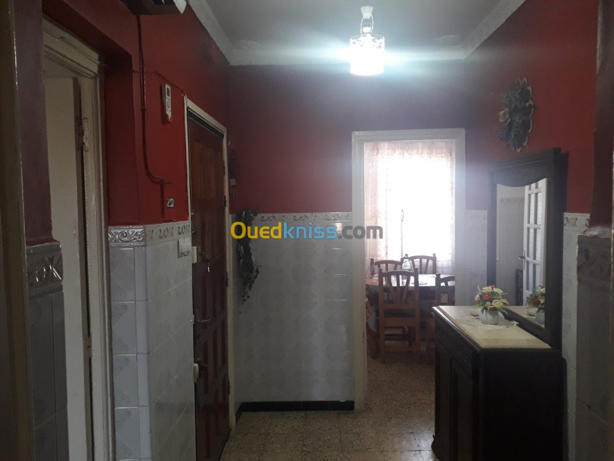 Vente Appartement F5 Mostaganem Mostaganem