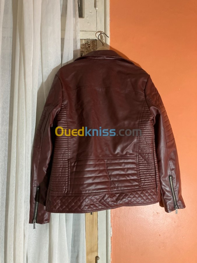 Veste semi cuir avec double fermeture