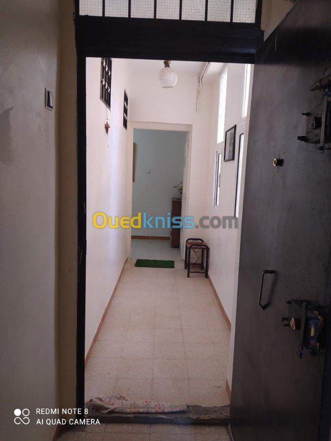 Echange Appartement F3 Biskra Biskra