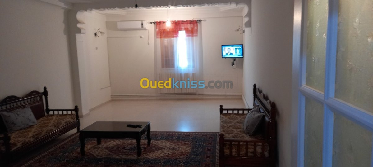 Location vacances Appartement F4 Setif Hammam guergour