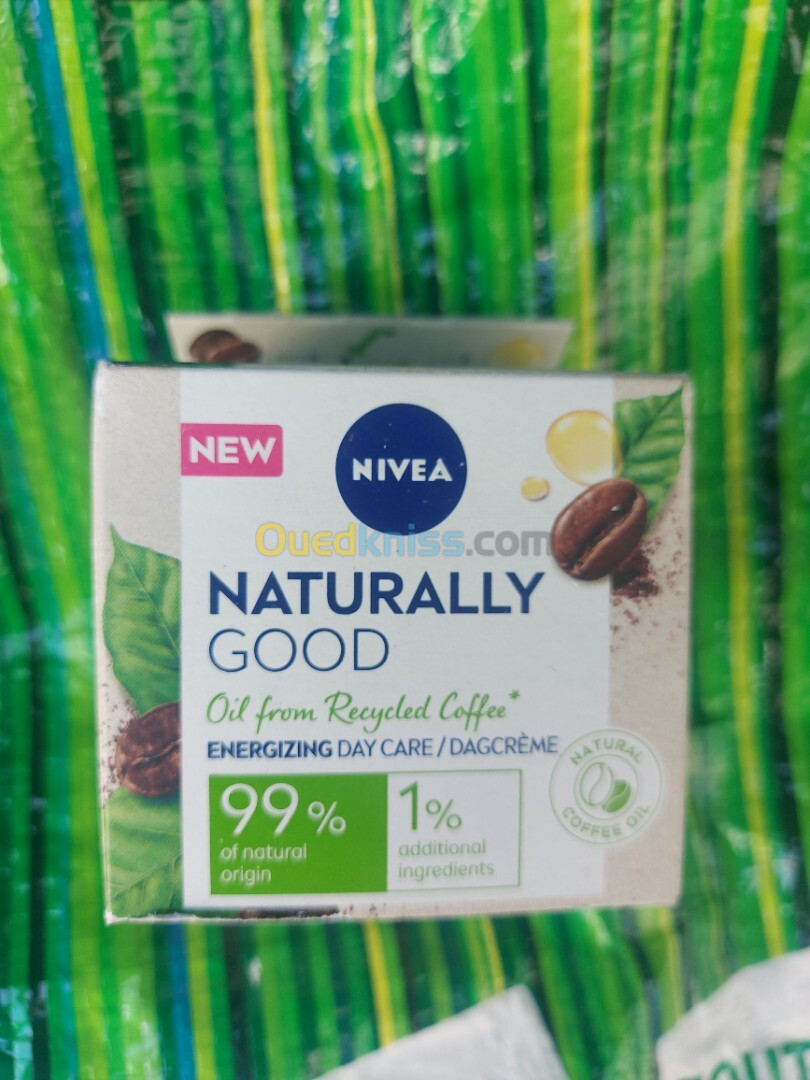 NIVEA NATURALLY GOOD