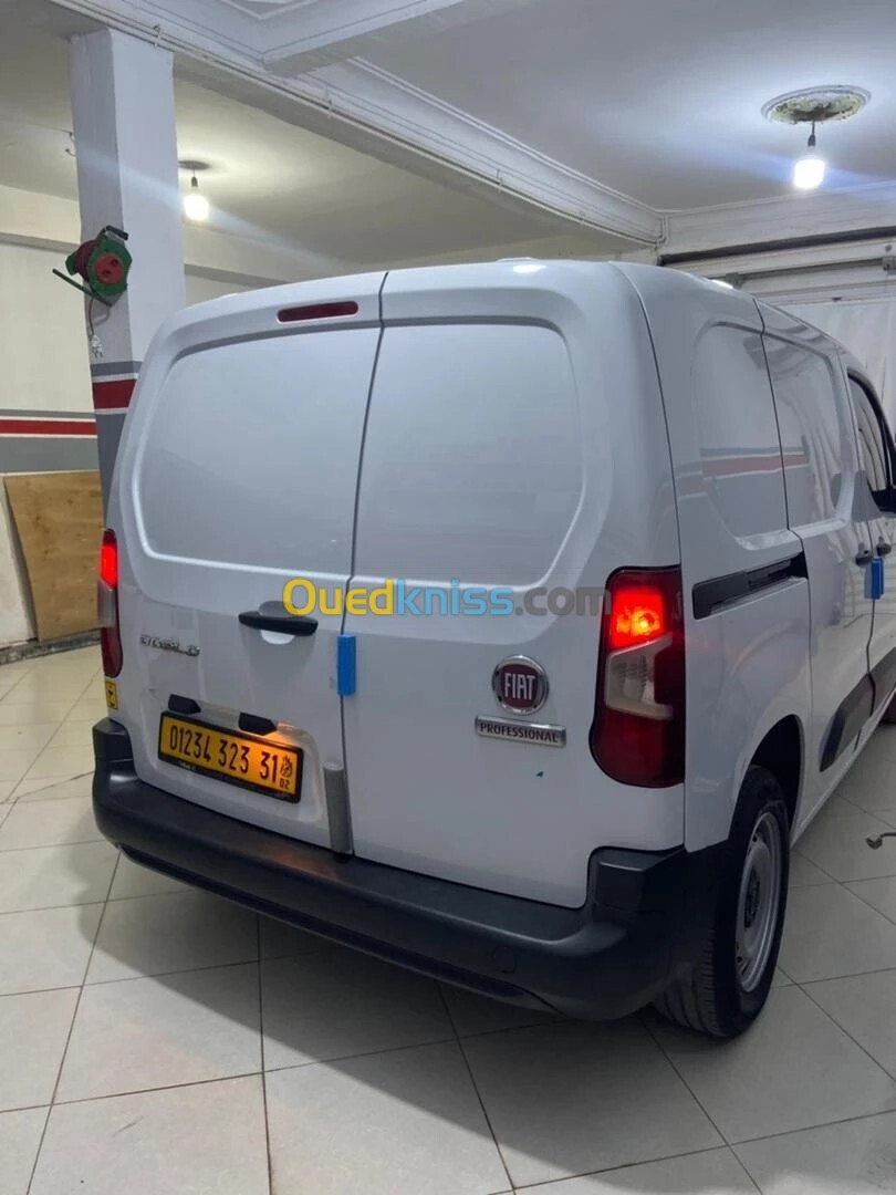 Fiat Doblo 2023 italie