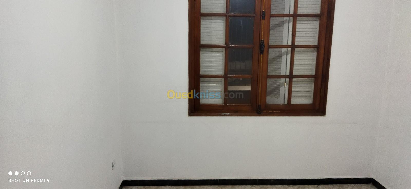 Location Appartement F4 Alger Bir mourad rais