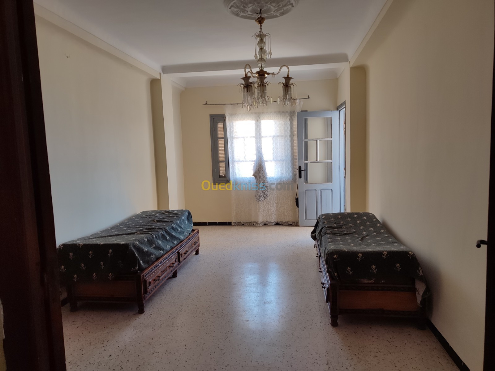 Vente Appartement F3 Chlef Tenes