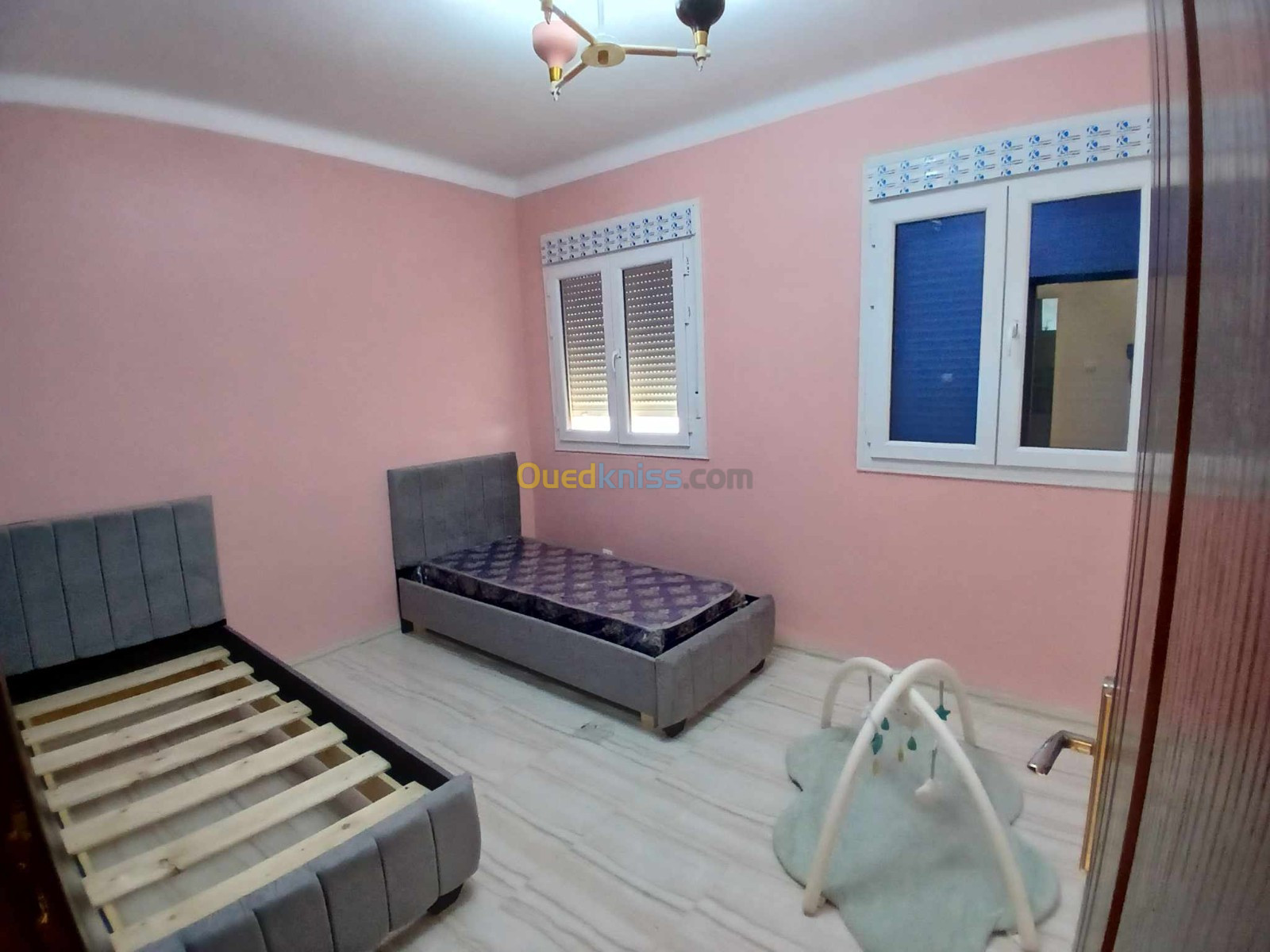 Location Appartement F4 Mostaganem Mezghrane