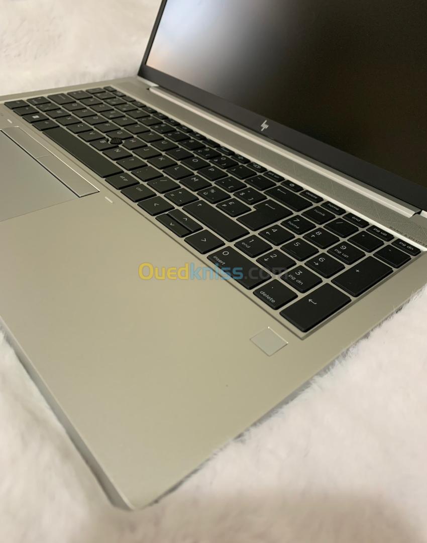 HP EliteBook 855 GB