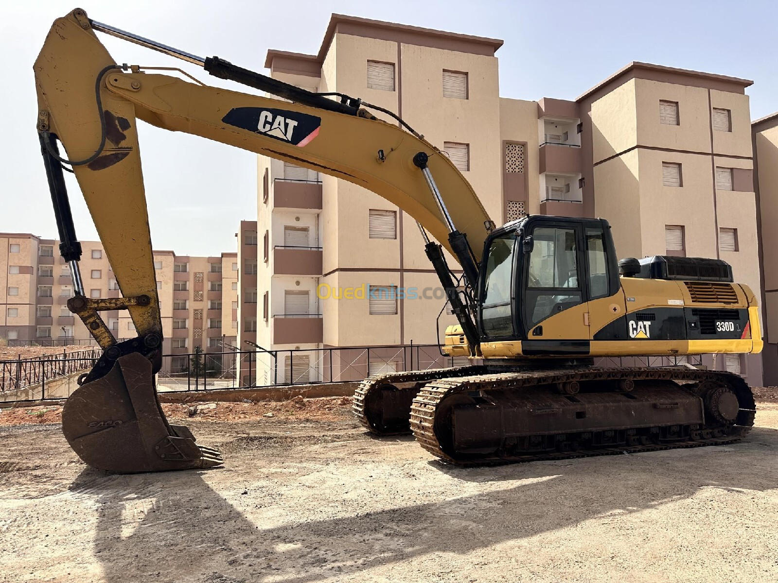 Caterpillar hyundai 330 DL 2010