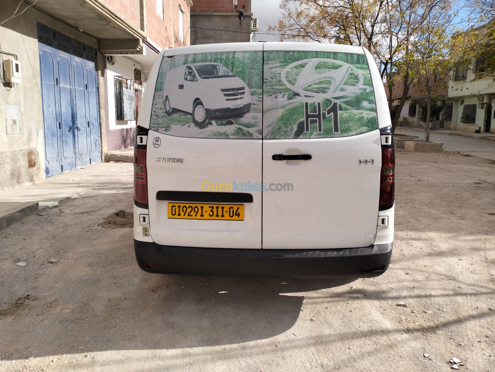 Hyundai H1 2011 Tolé