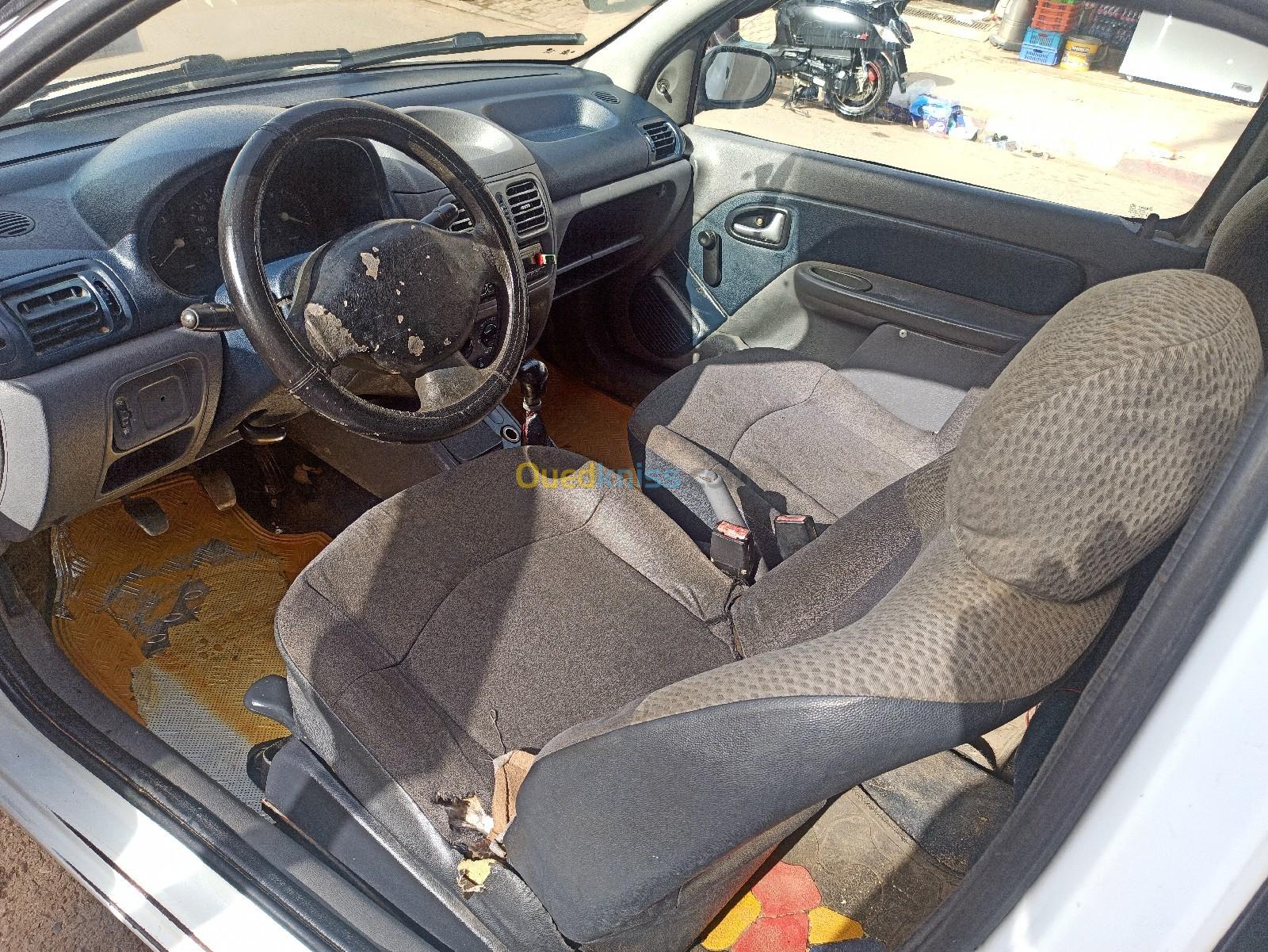 Renault Clio 2 2000 Clio 2