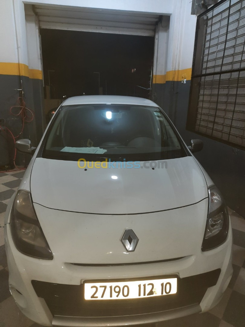 Renault Clio 3 2012 Night and Day