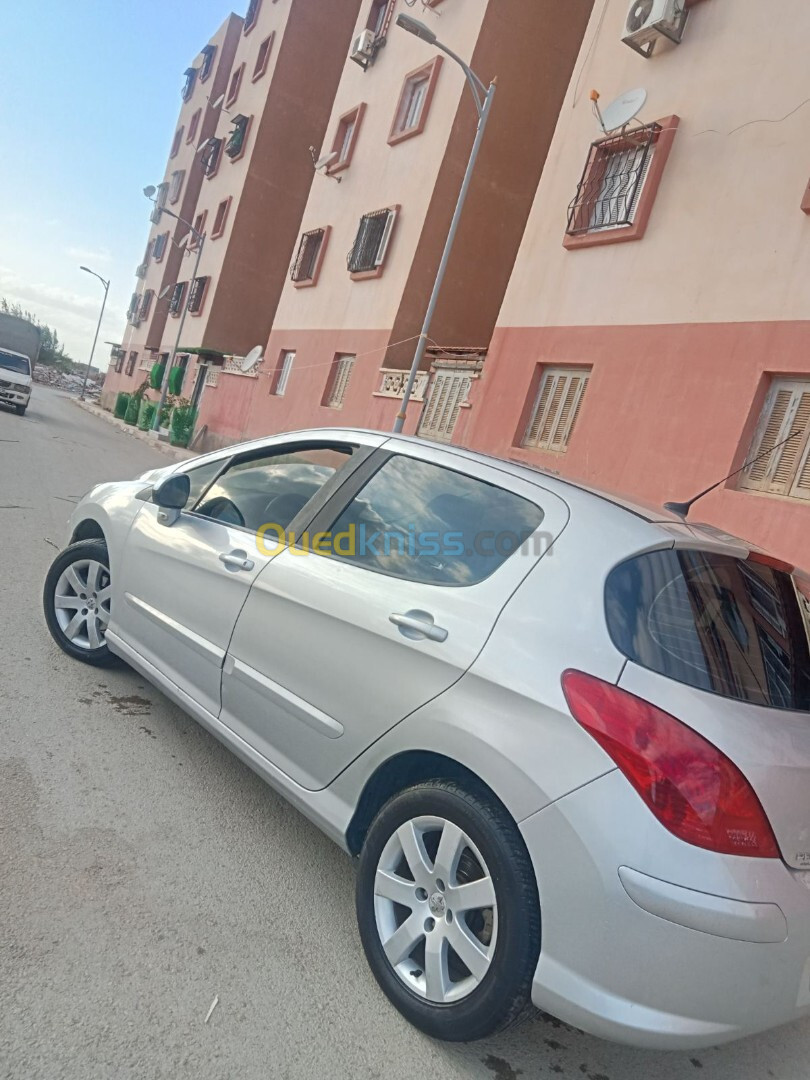 Peugeot 308 2011 308