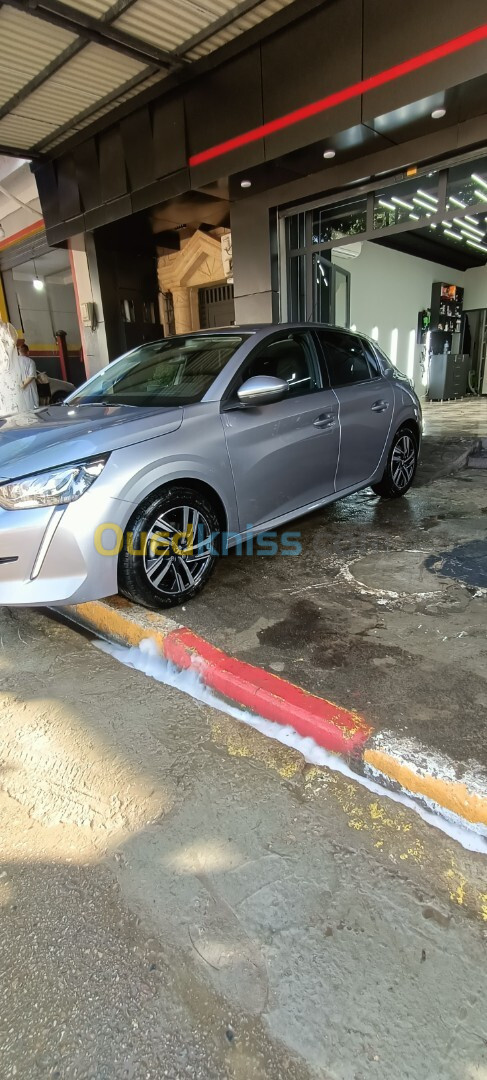 Peugeot 208 2022 Allure Facelift