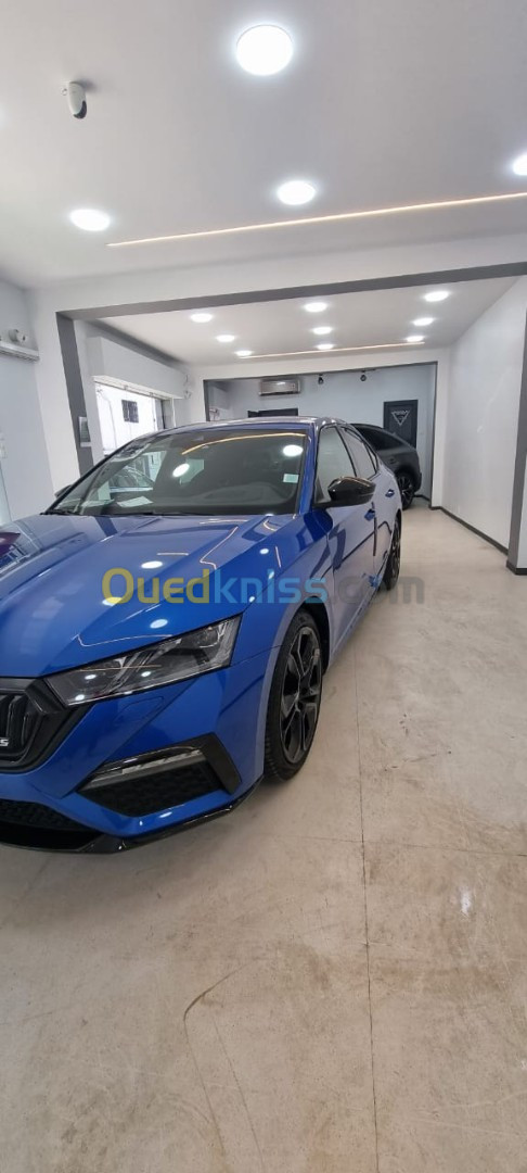 Skoda OCTAVIA 2023 VRS 4*4