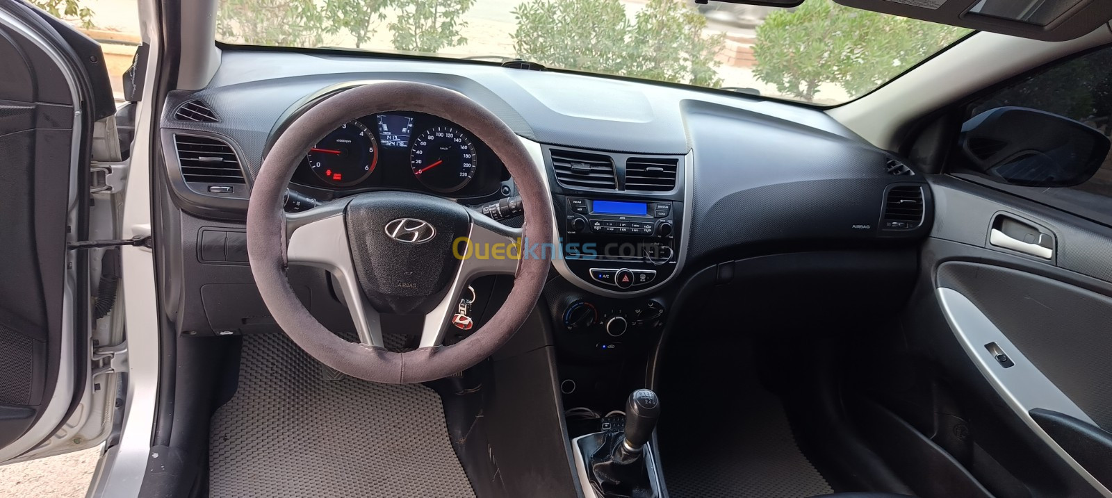 Hyundai Accent RB  5 portes 2014 