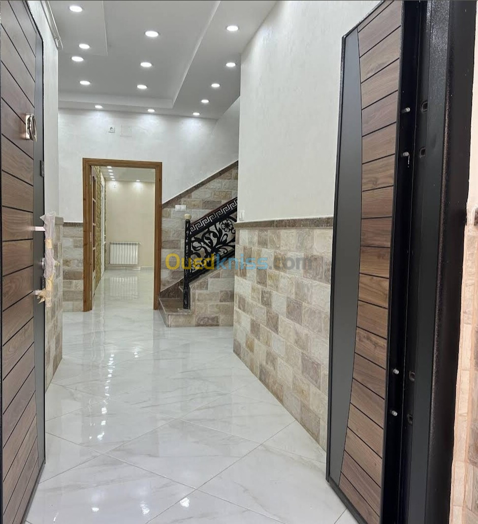 Vente Appartement F2 Alger Bordj el kiffan