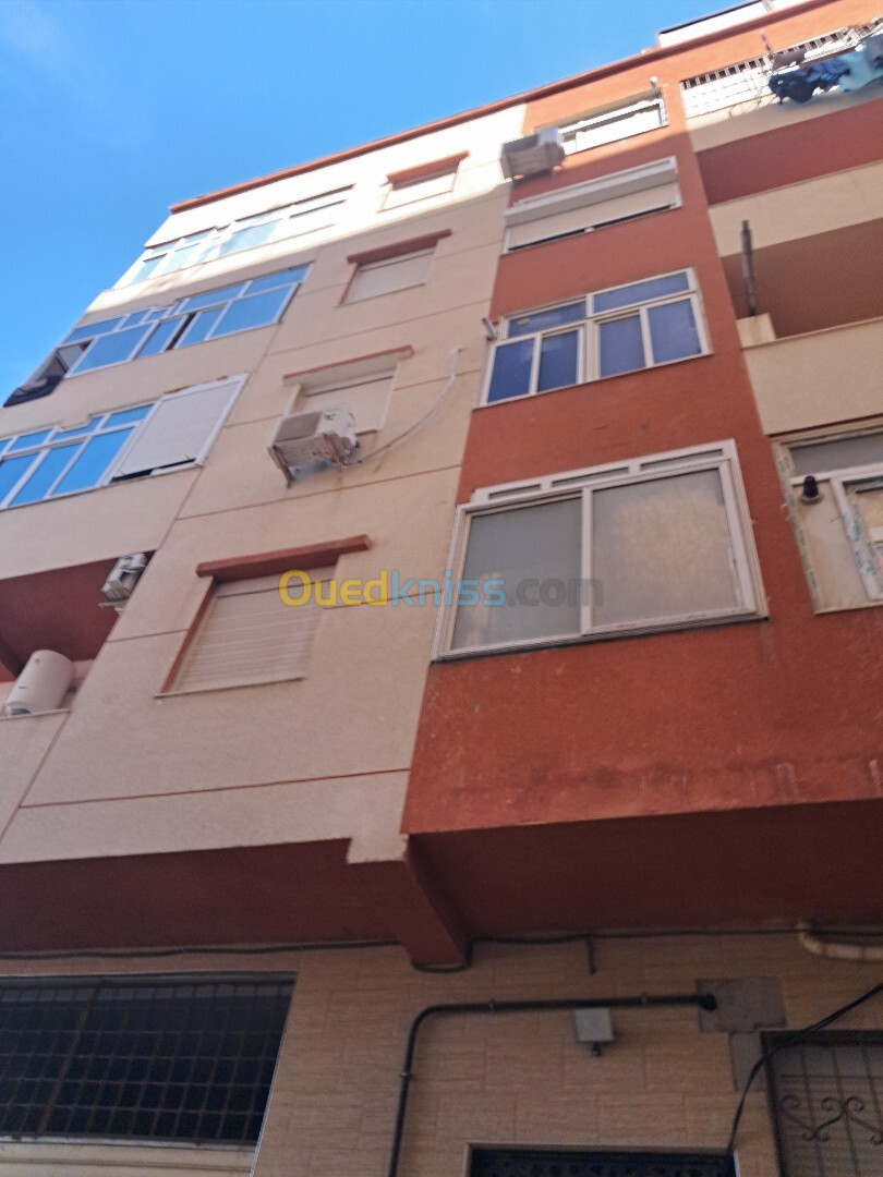 Vente Appartement F2 Alger Bordj el kiffan