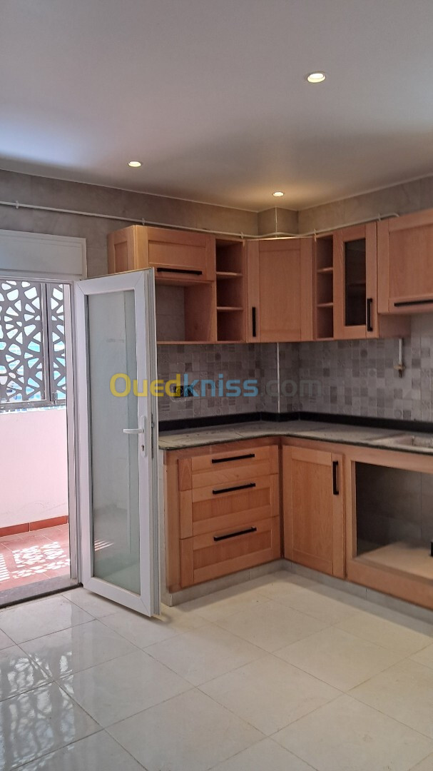 Vente Appartement F3 Alger Bordj el kiffan