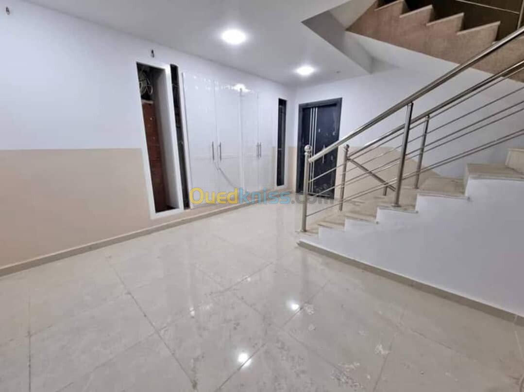 Vente Appartement F3 Alger Bordj el kiffan