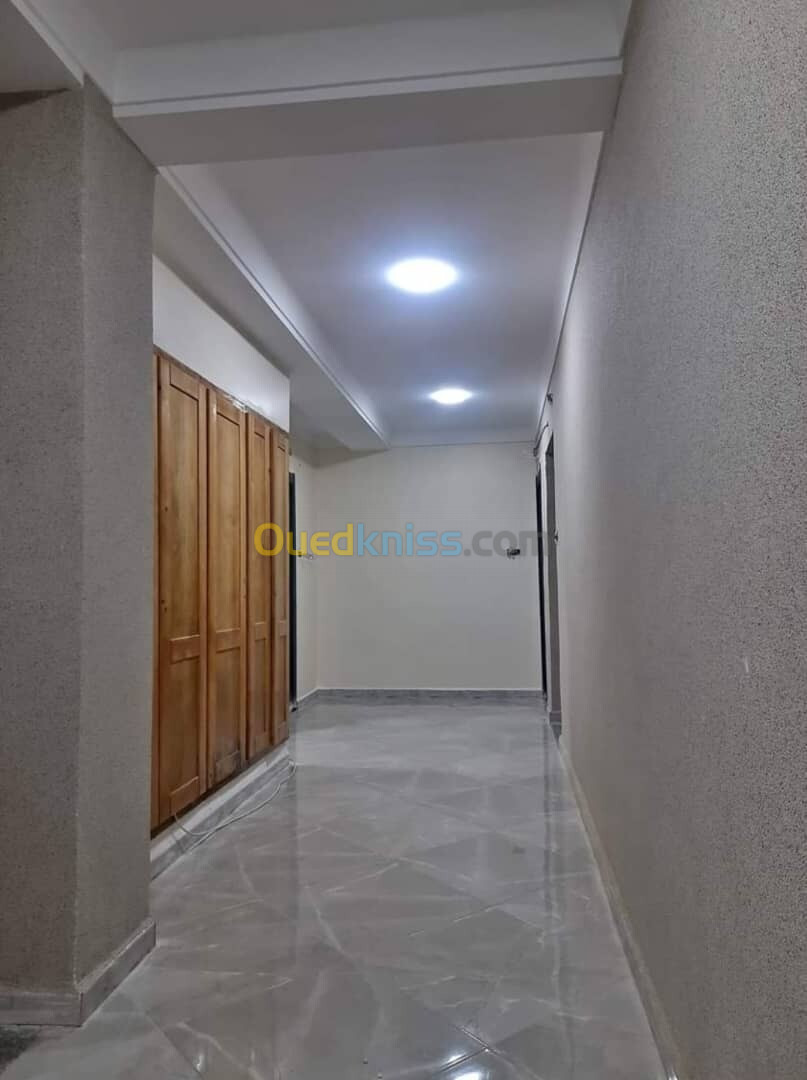 Vente Appartement F2 Alger Bordj el kiffan