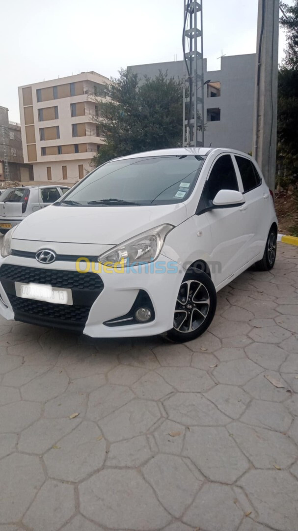 Hyundai Grand i10 Sedan 2018 DZ GLS 