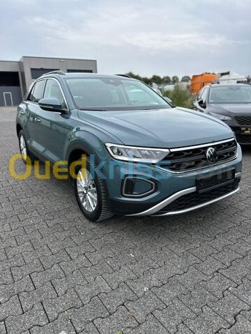 Volkswagen T-roc 2023 Life +