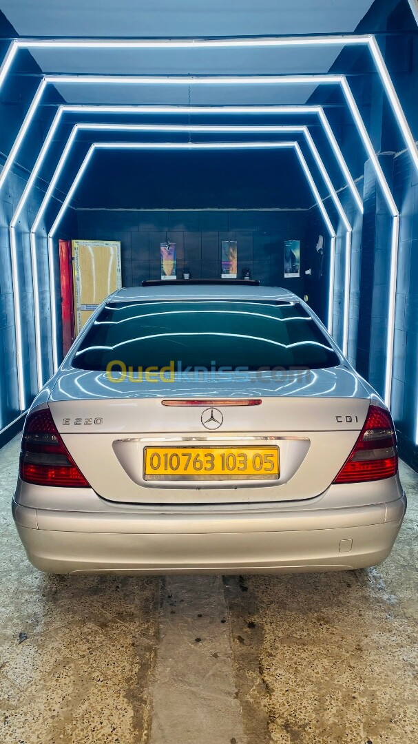 Mercedes Classe E 2003 Avant-garde