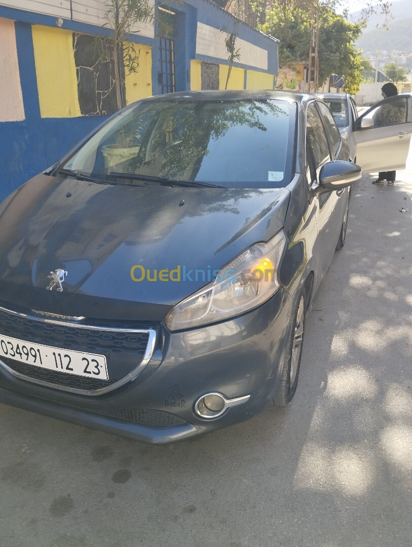 Peugeot 208 2012 Allure