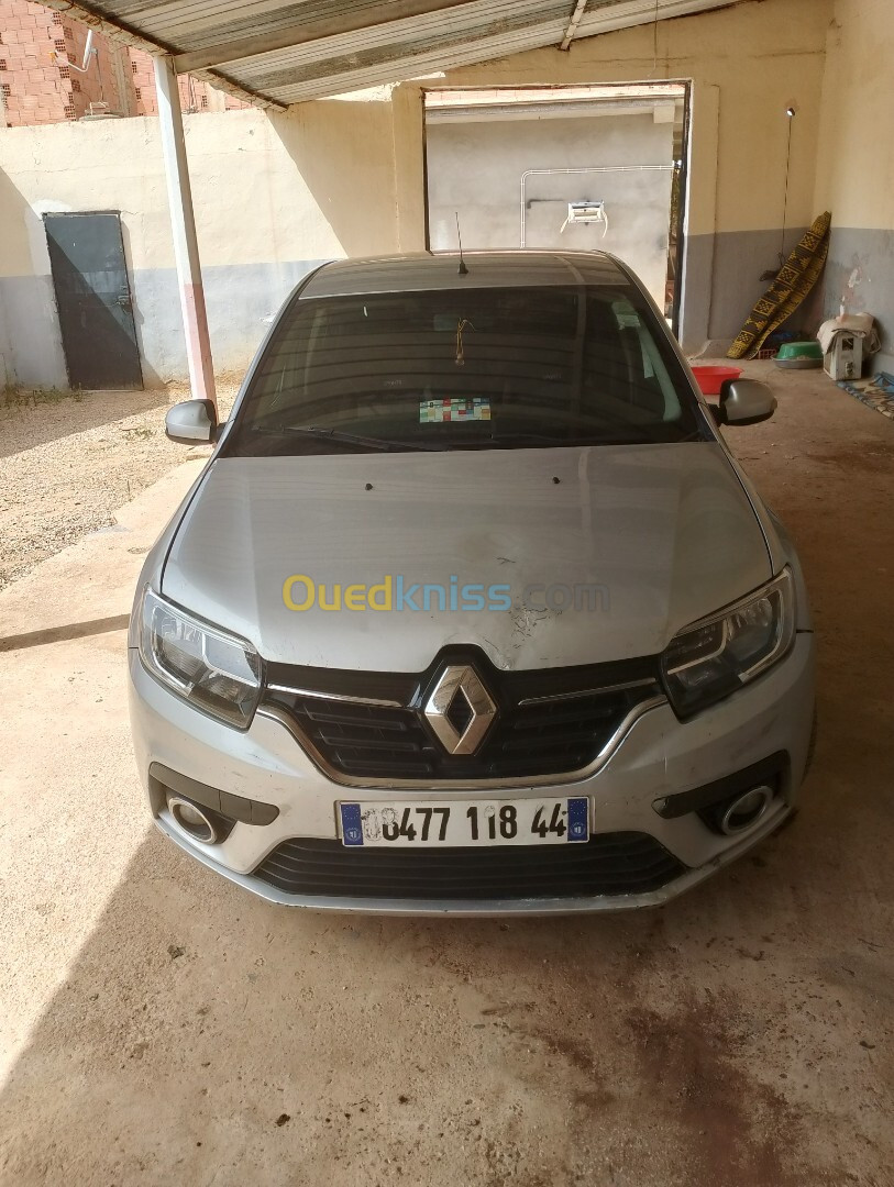 Renault سامبول 2018 