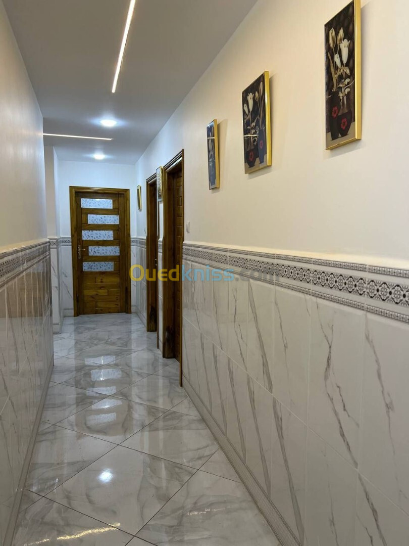 Vente Appartement F4 Alger Bordj el bahri