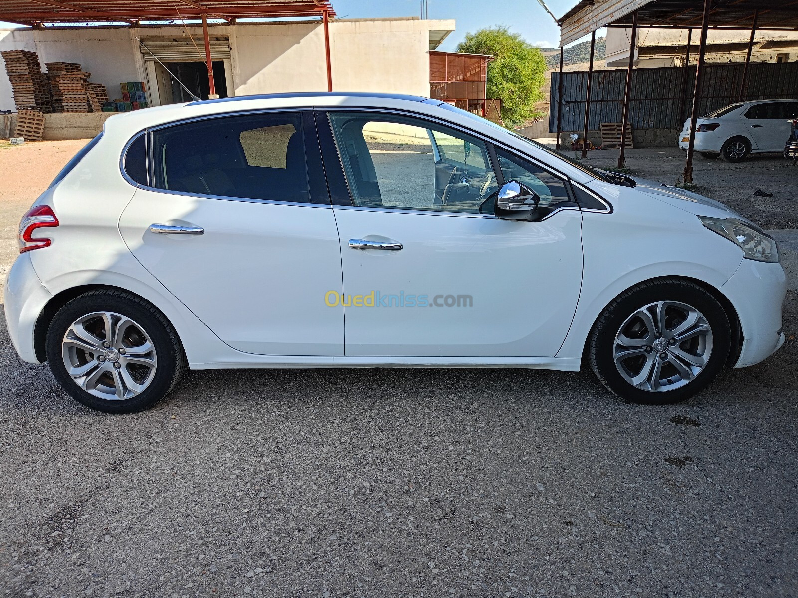 Peugeot 208 2013 208