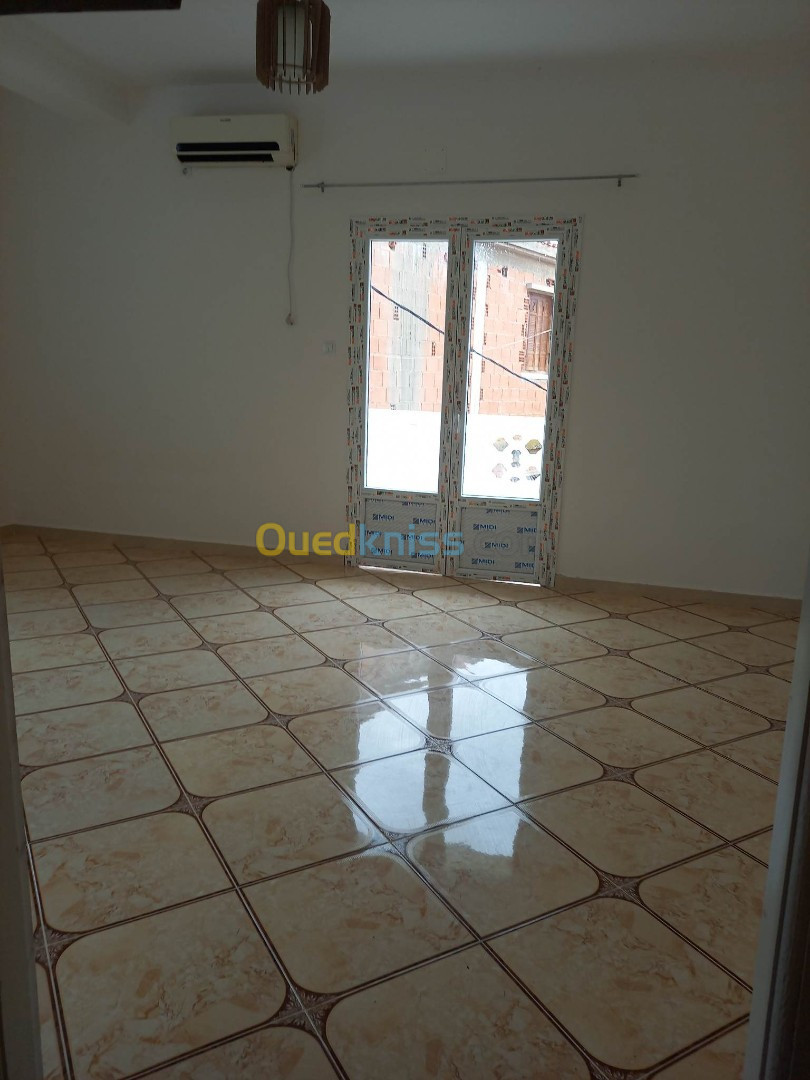 Location vacances Appartement F4 Chlef Beni haoua