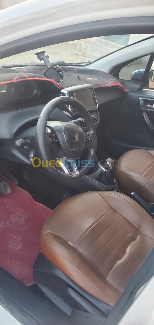 Peugeot 208 2014 Active