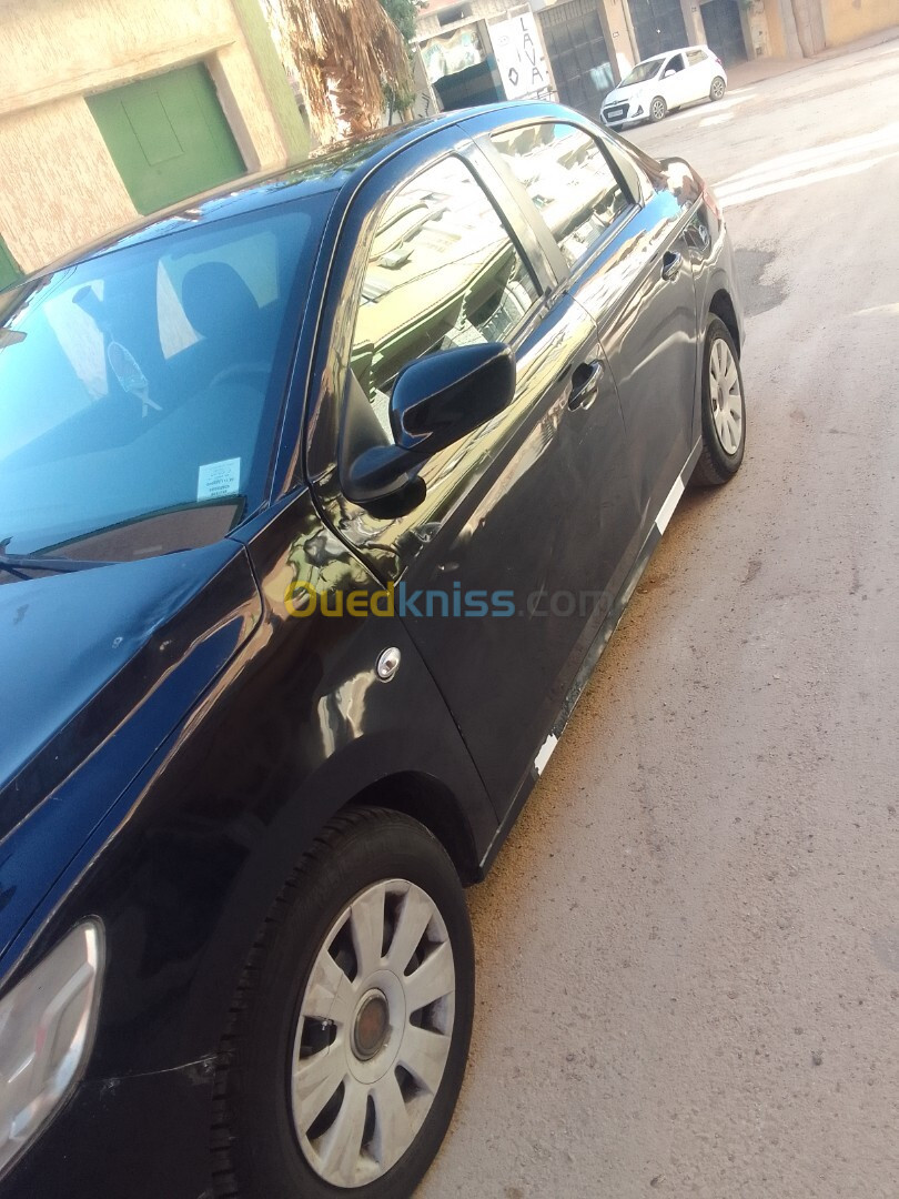 Peugeot 301 2013 Access