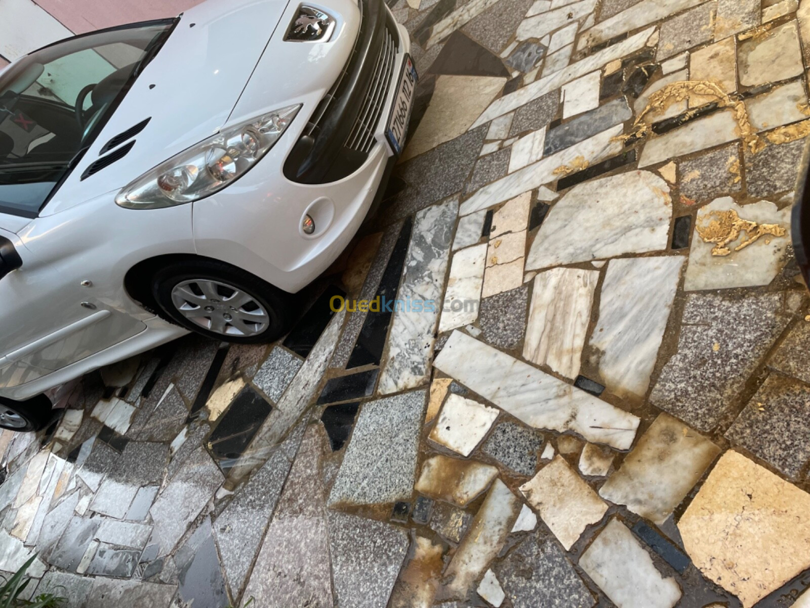 Peugeot 206 Plus 2012 generation