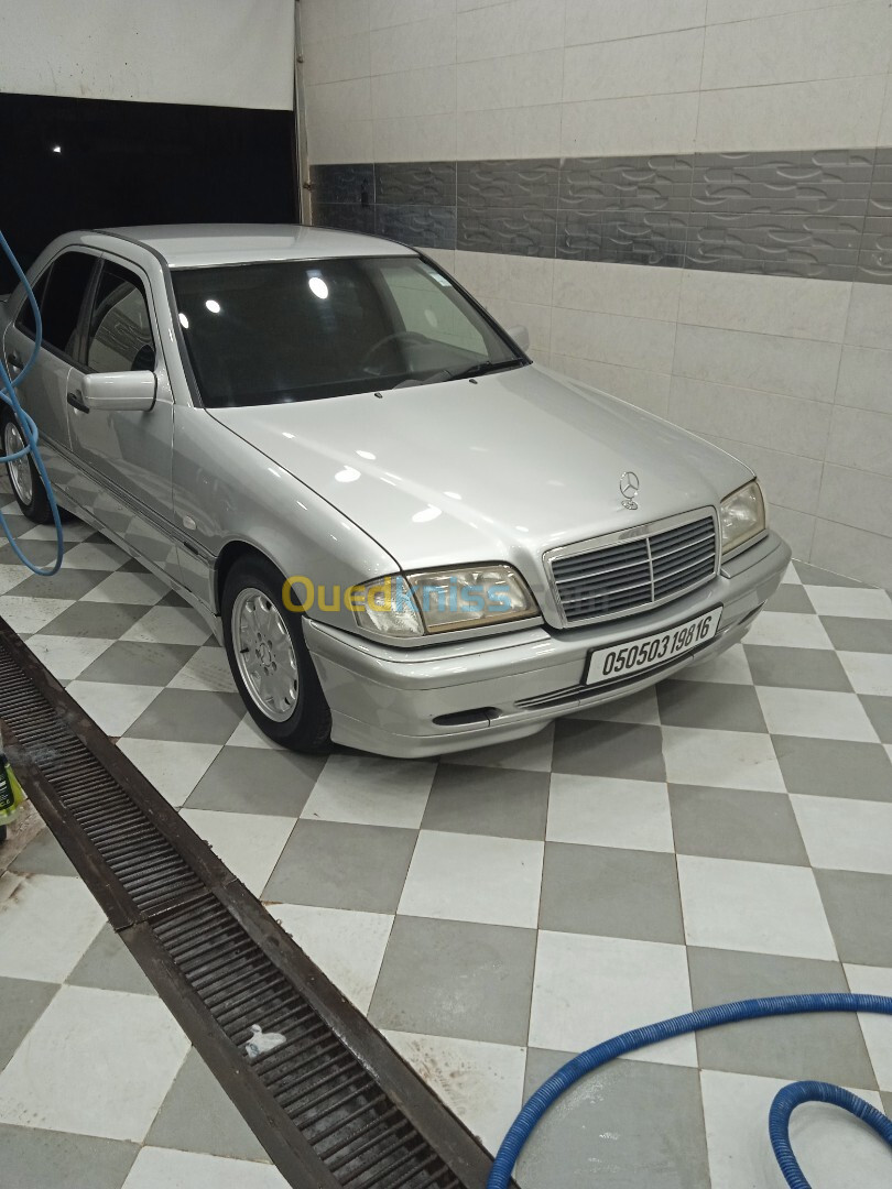 Mercedes Classe C 1998 220 Exclusive