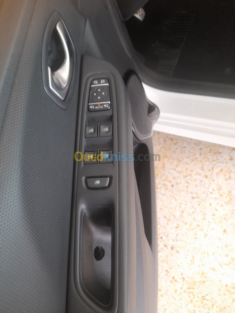 Renault Clio 4 2019 GT Line +