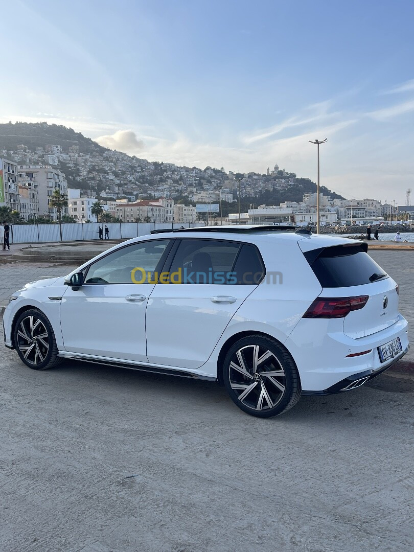 Volkswagen Golf 8 2024 R-line