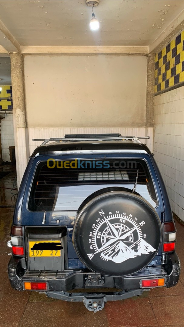 Mitsubishi Pajero Court 1997 Pajero Court