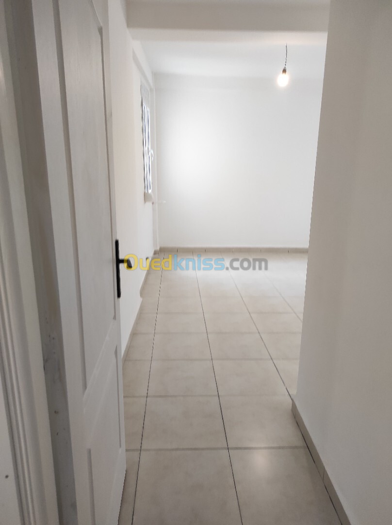 Location Appartement F3 Béjaïa Oued ghir