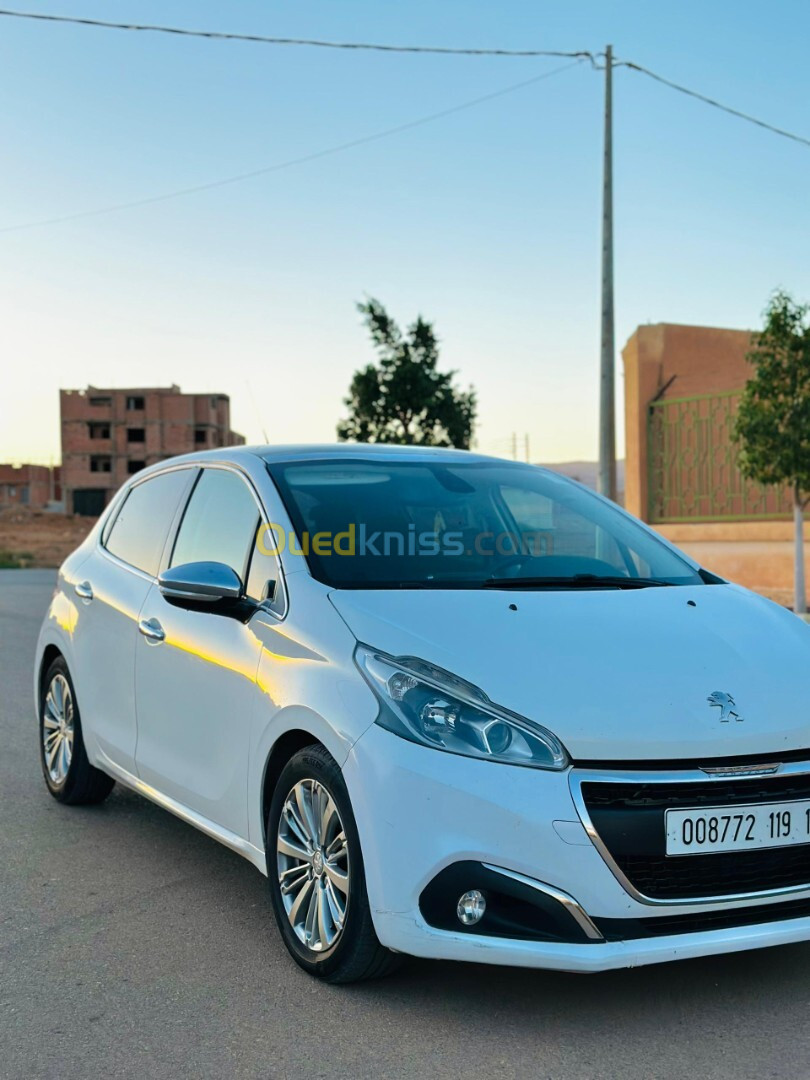 Peugeot 208 2019 Allure Facelift